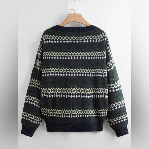 Drop Shoulder Argyle Pattern Sweater - Picture 2 of 5